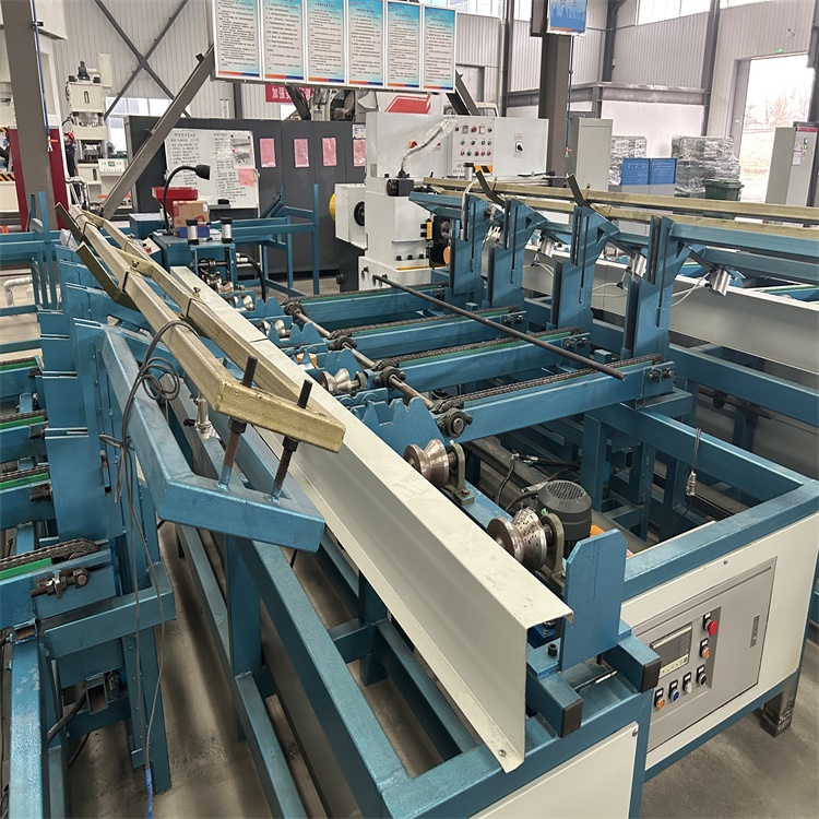 定制生產(chǎn)：SGSLJ-22型錨桿縮徑滾絲生產(chǎn)線為淮南礦業(yè)集團量身定制高質(zhì)量錨桿設備